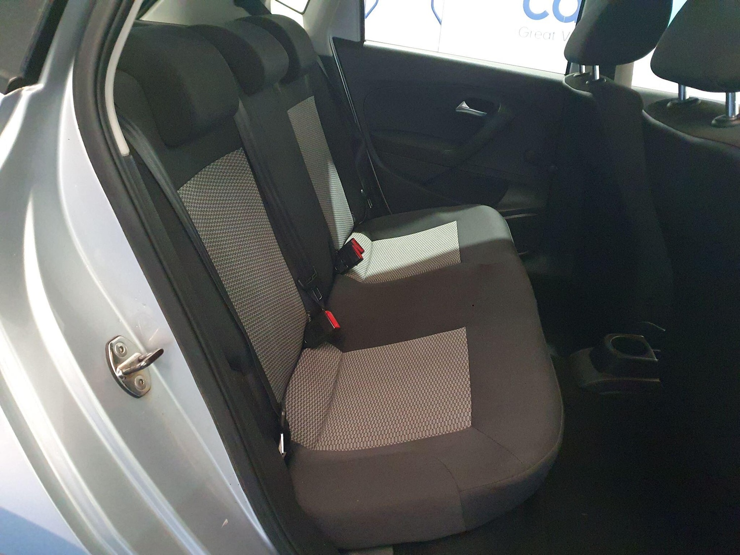 Used Volkswagen Polo 2010 for sale - 77229370: Photo 11