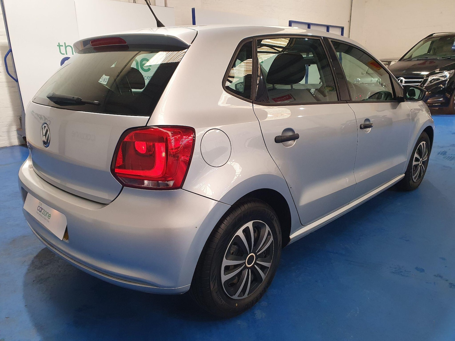 Used Volkswagen Polo 2010 for sale - 77229370: Photo 3