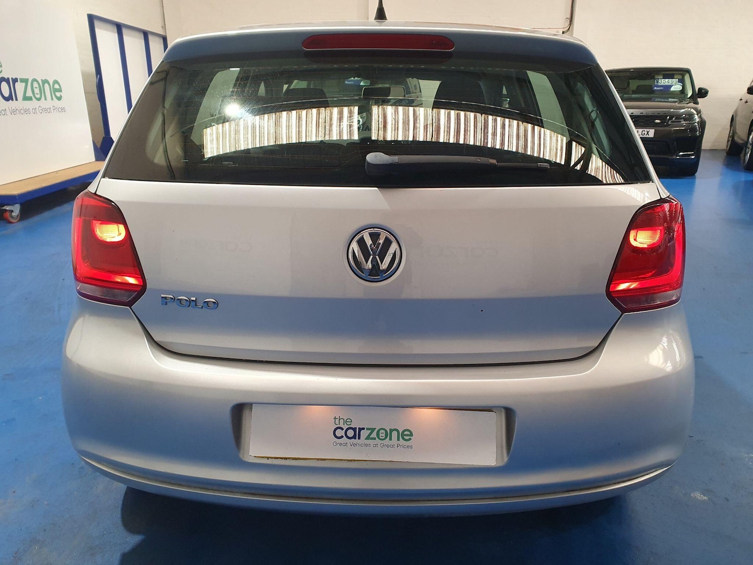 Used Volkswagen Polo 2010 for sale - 77229370: Photo 4