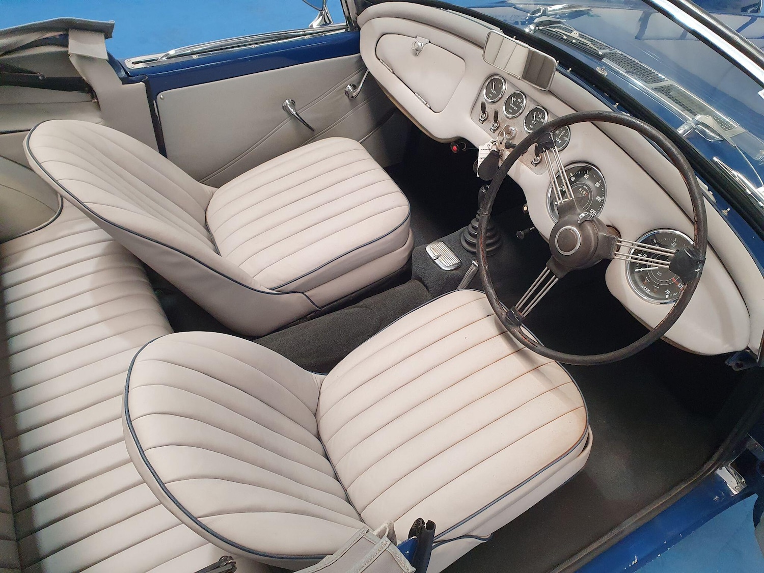 Used Daimler Sp250 1963 for sale - 78205195: Photo 17