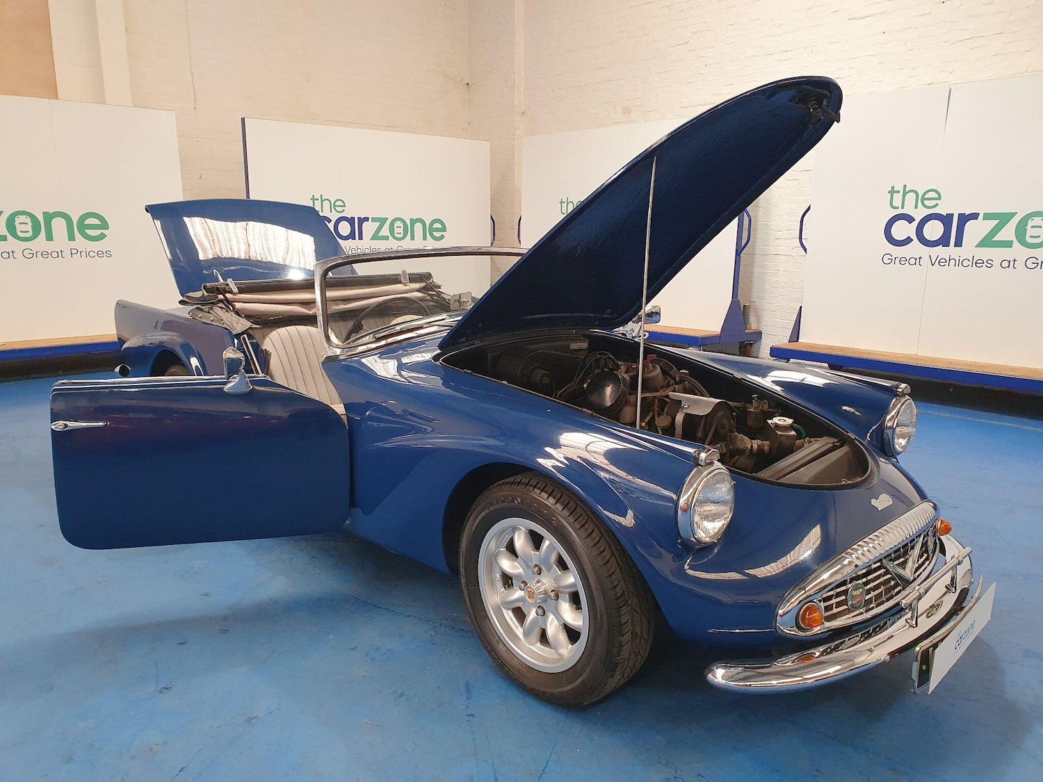 Used Daimler Sp250 1963 for sale - 78205195: Photo 2