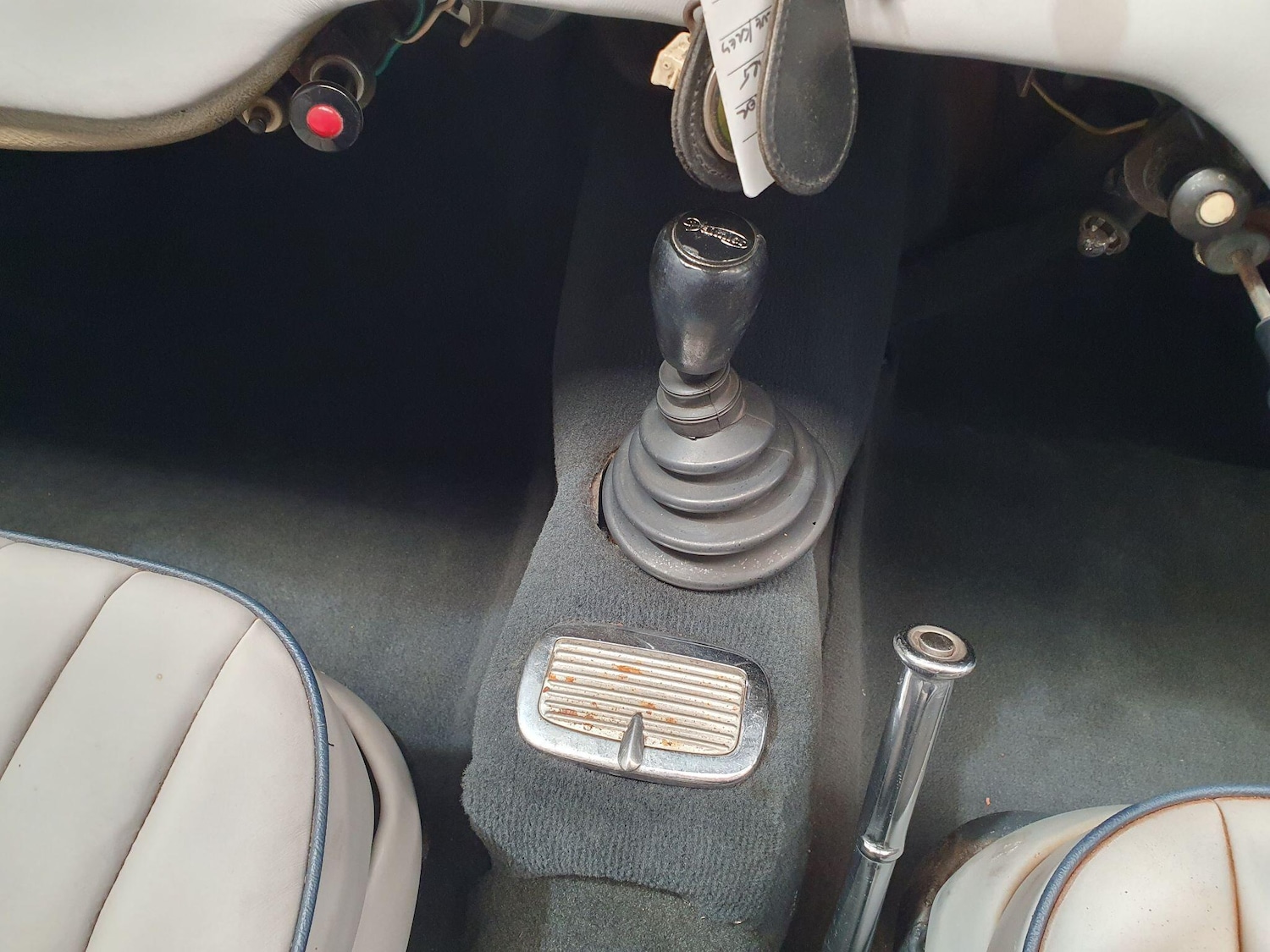 Used Daimler Sp250 1963 for sale - 78205195: Photo 24