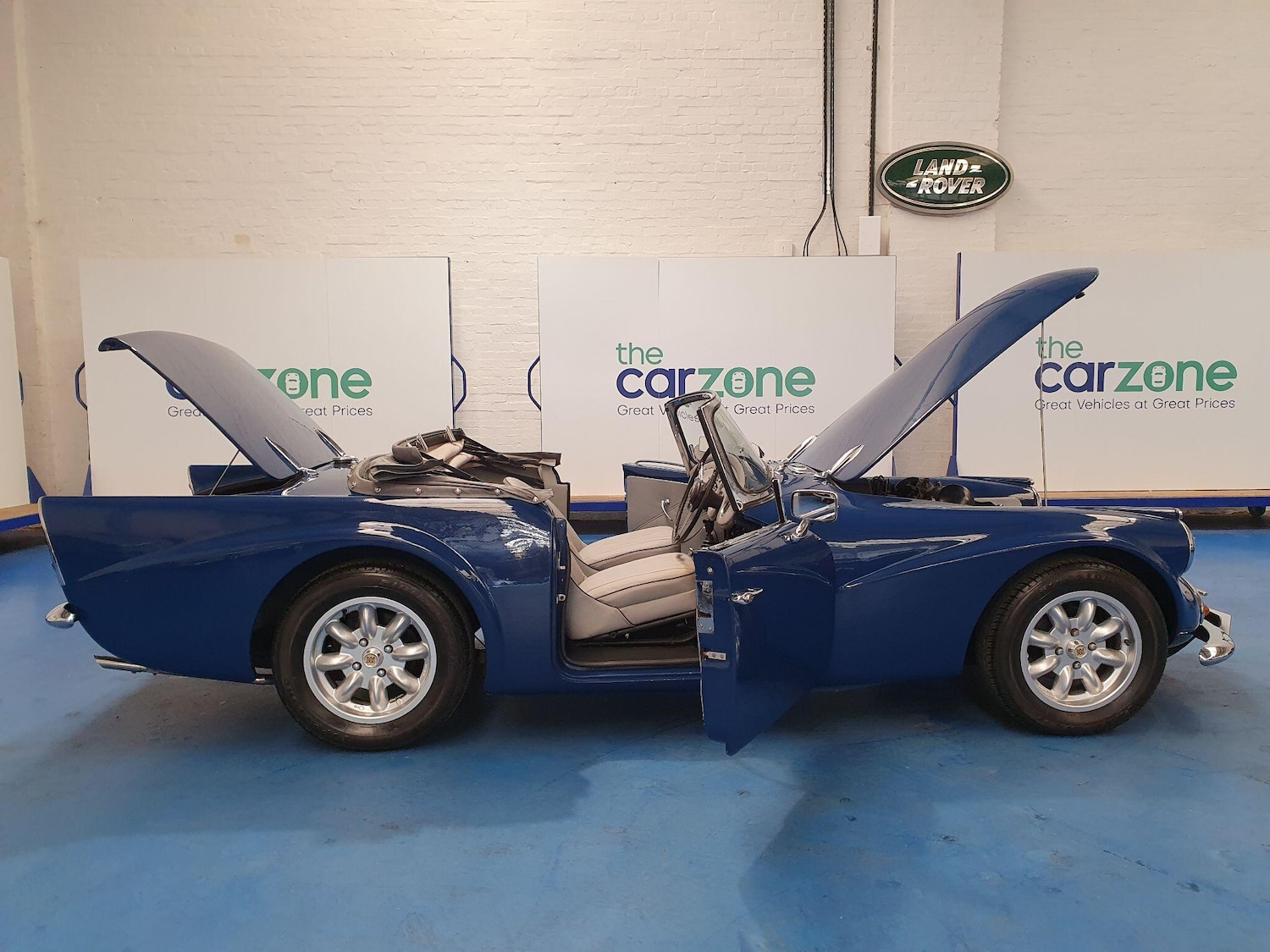 Used Daimler Sp250 1963 for sale - 78205195: Photo 4