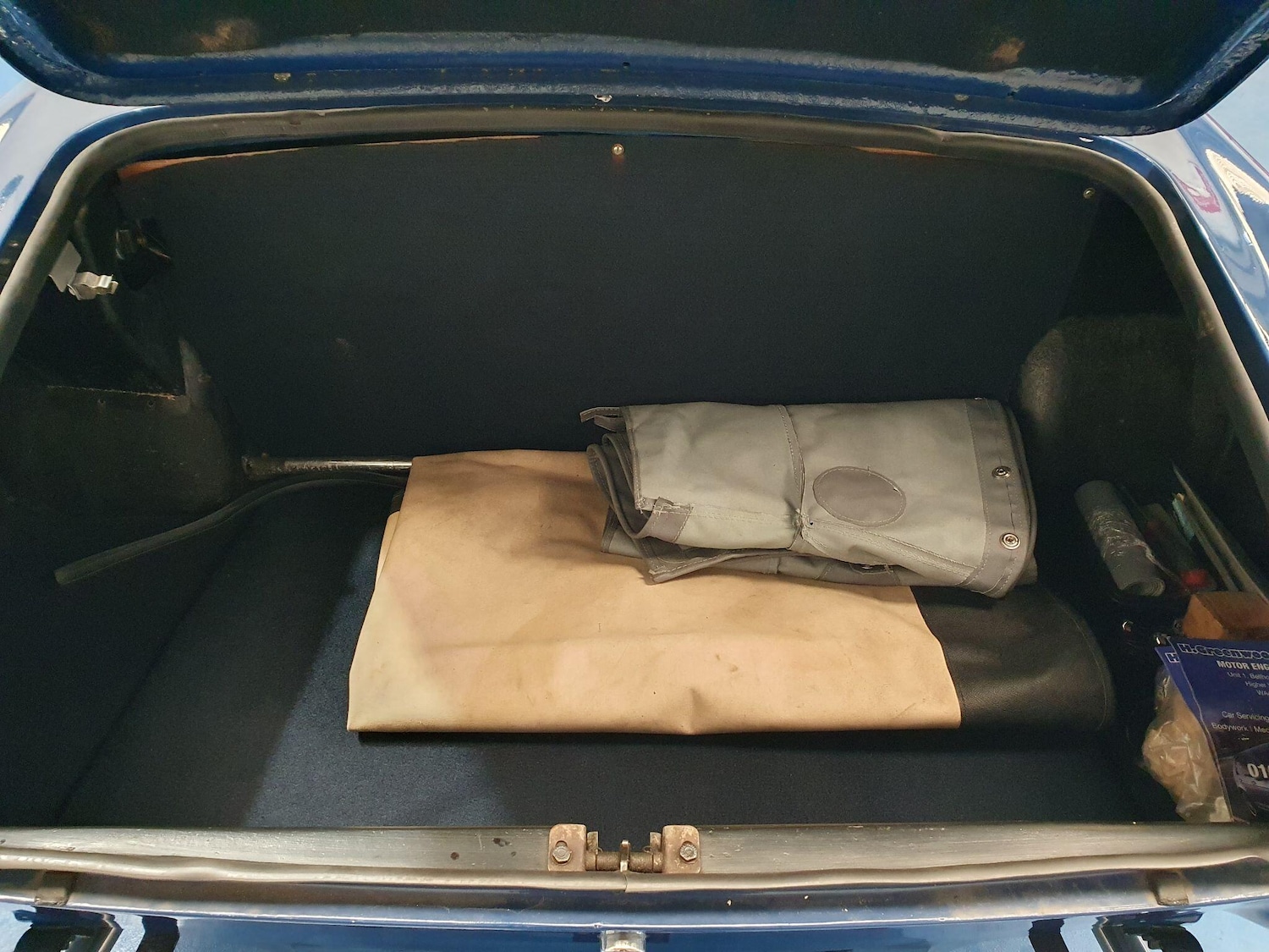 Used Daimler Sp250 1963 for sale - 78205195: Photo 9