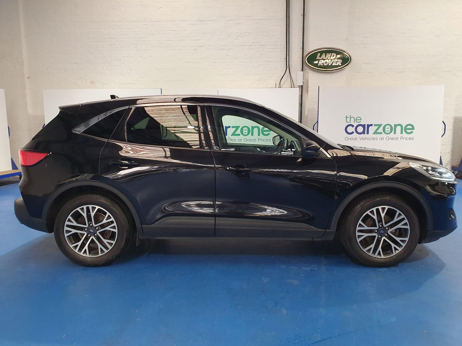 Used Ford Kuga 2021 for sale - 76441097: Photo 2