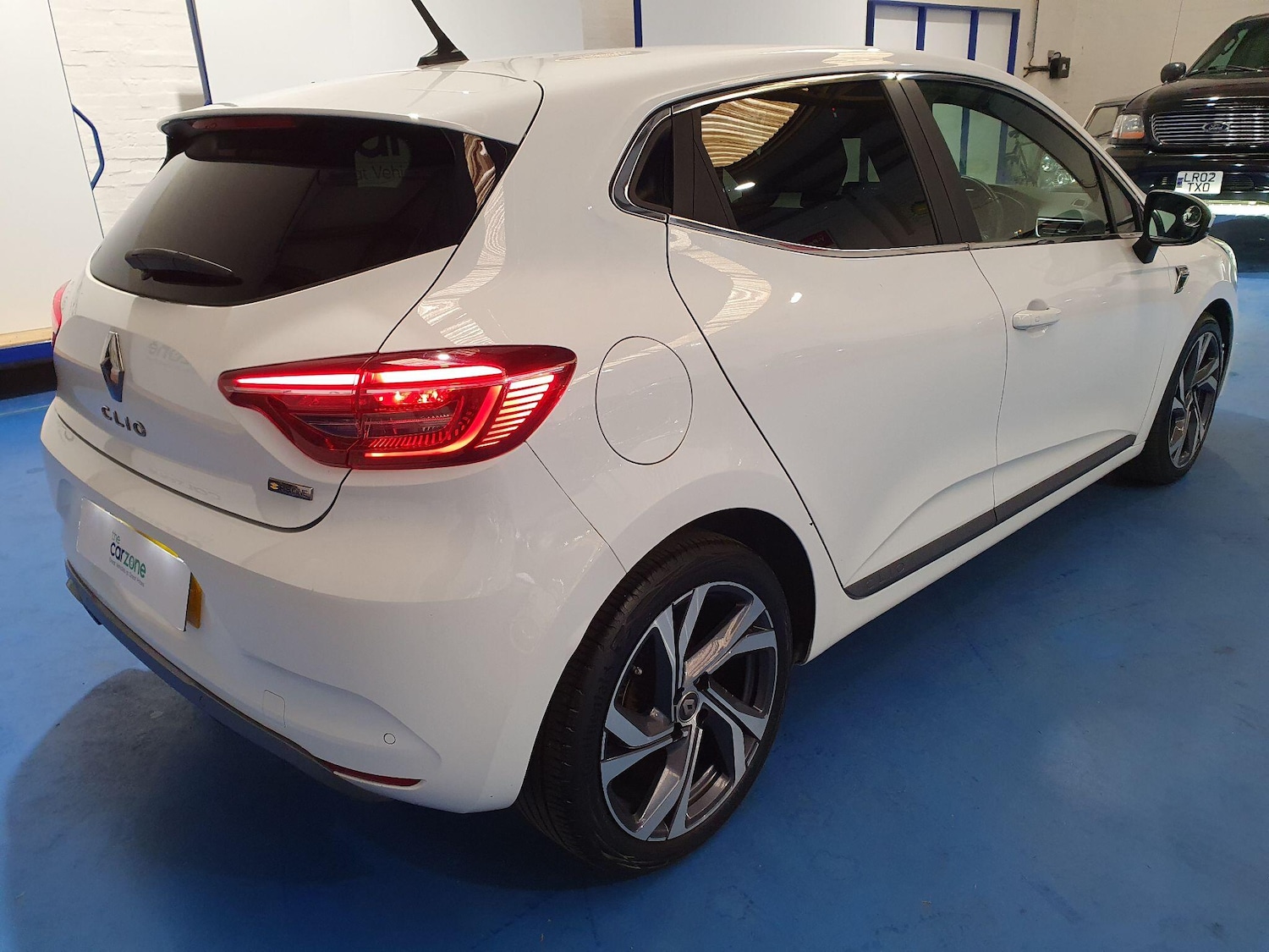 Used Renault Clio 2020 for sale - 78205087: Photo 3