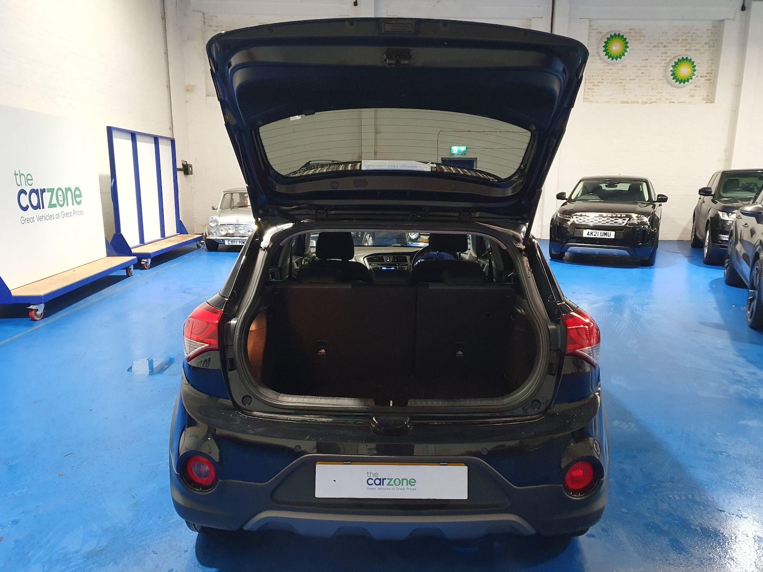 Used Hyundai i20 2017 for sale - 76898761: Photo 5