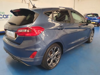 Used Ford Fiesta 2020 for sale - 75601025: Photo