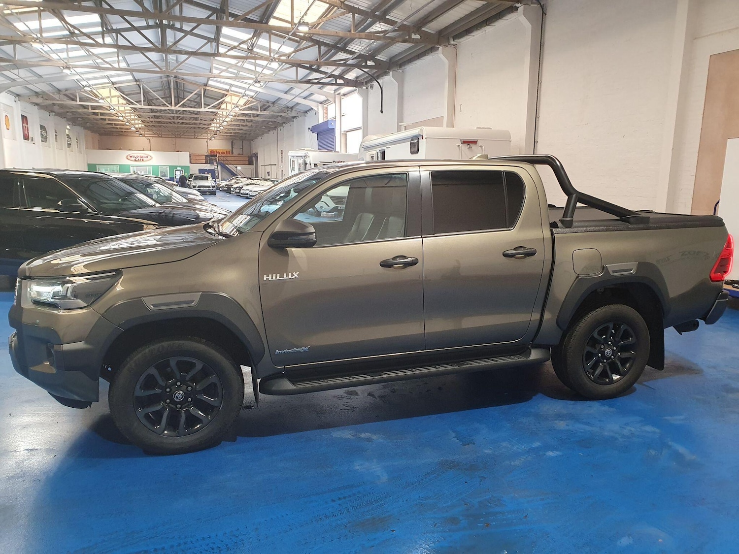 Used Toyota Hilux 2023 for sale - 77073857: Photo 6