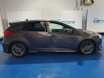 Used Ford Focus 2017 for sale - 77315179: Photo