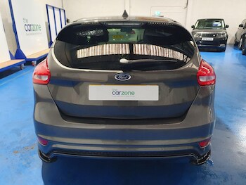 Used Ford Focus 2017 for sale - 77315179: Photo