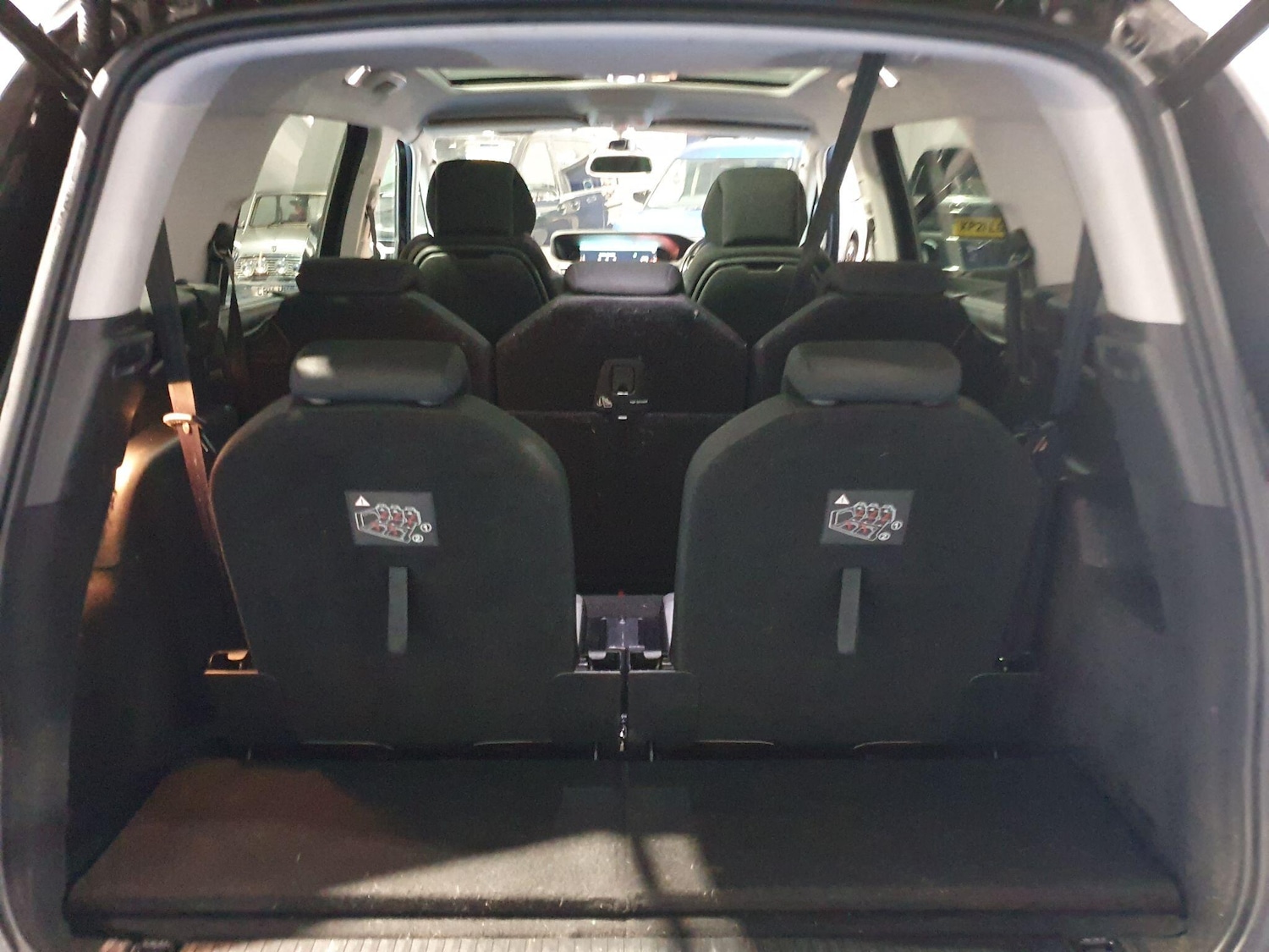 Used Citroen C4 Grand Picasso 2019 for sale - 76990009: Photo 19