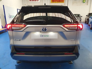 Used Toyota RAV4 2021 for sale - 76765717: Photo