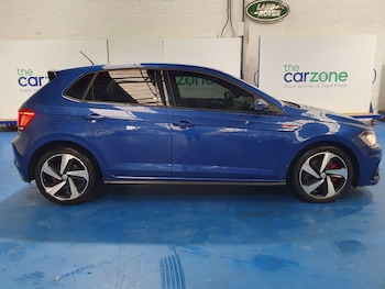 Used Volkswagen Polo 2019 for sale - 76499362: Photo