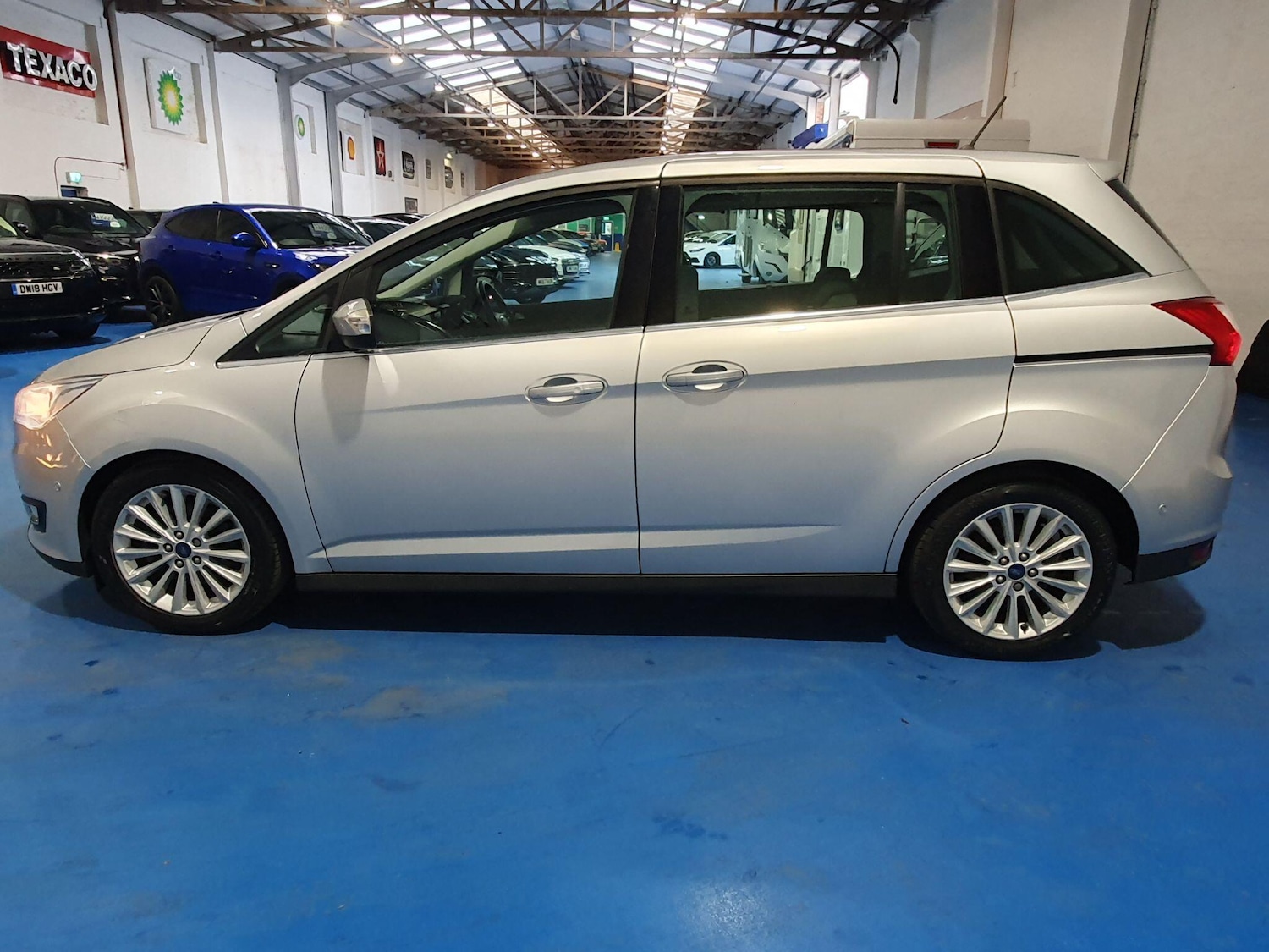 Used Ford Grand C-Max 2018 for sale - 78034298: Photo 6