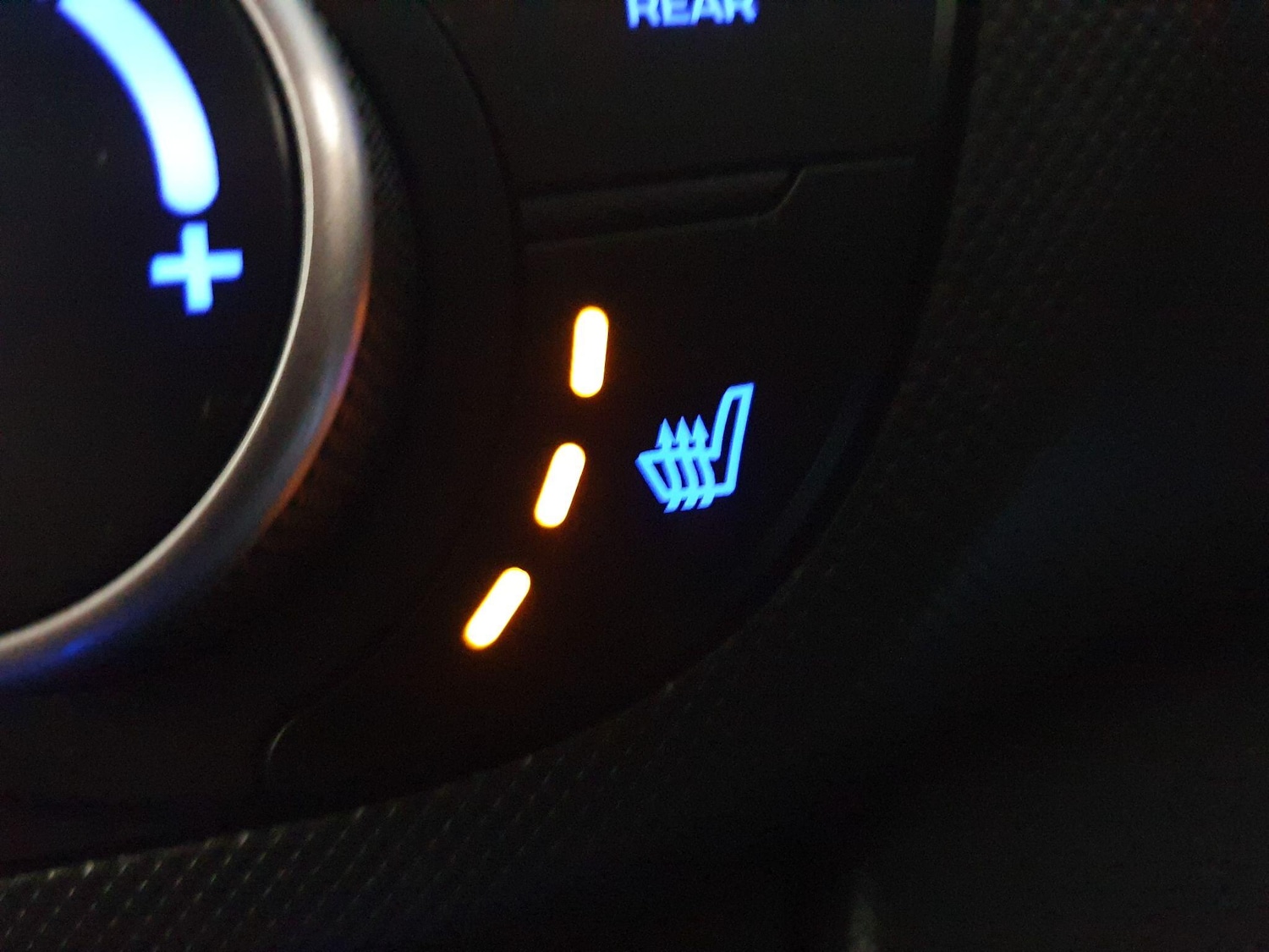 Used Hyundai i10 2018 for sale - 76498517: Photo 12