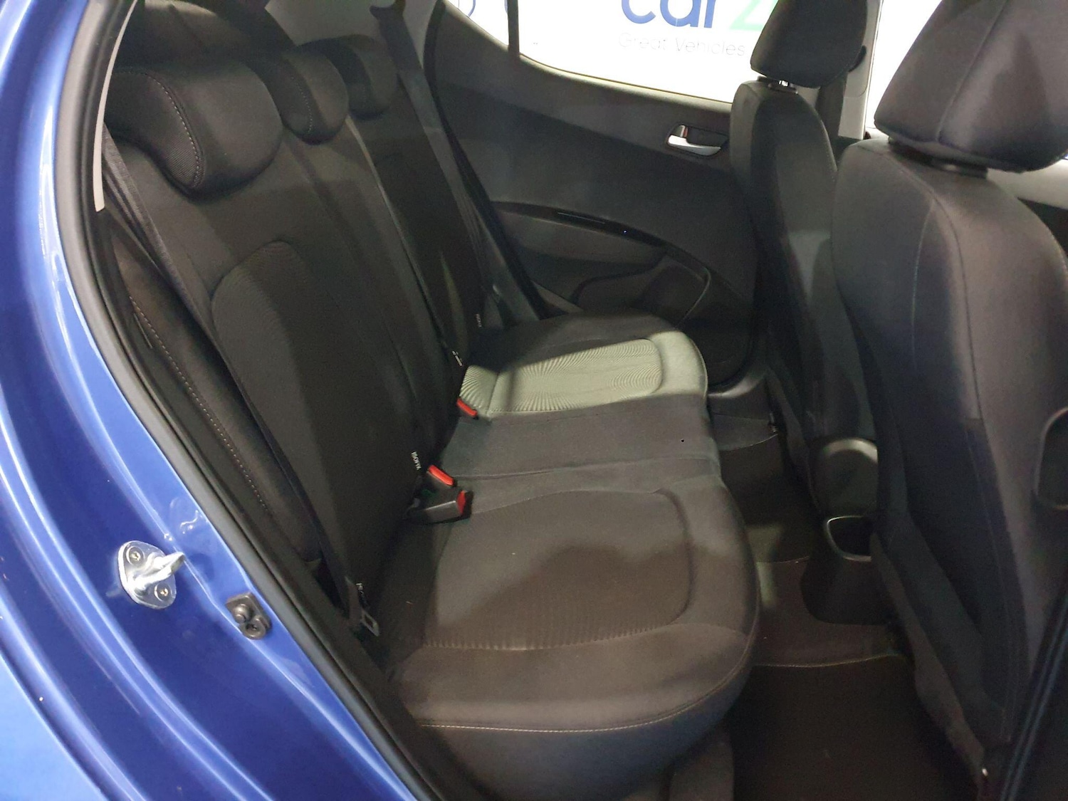 Used Hyundai i10 2018 for sale - 76498517: Photo 14