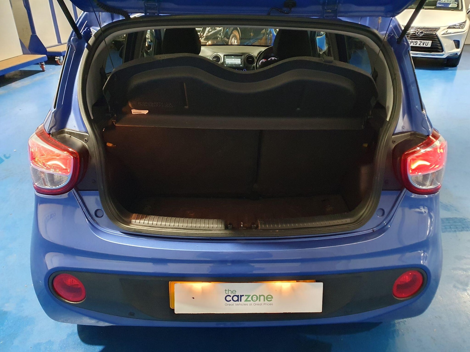 Used Hyundai i10 2018 for sale - 76498517: Photo 15