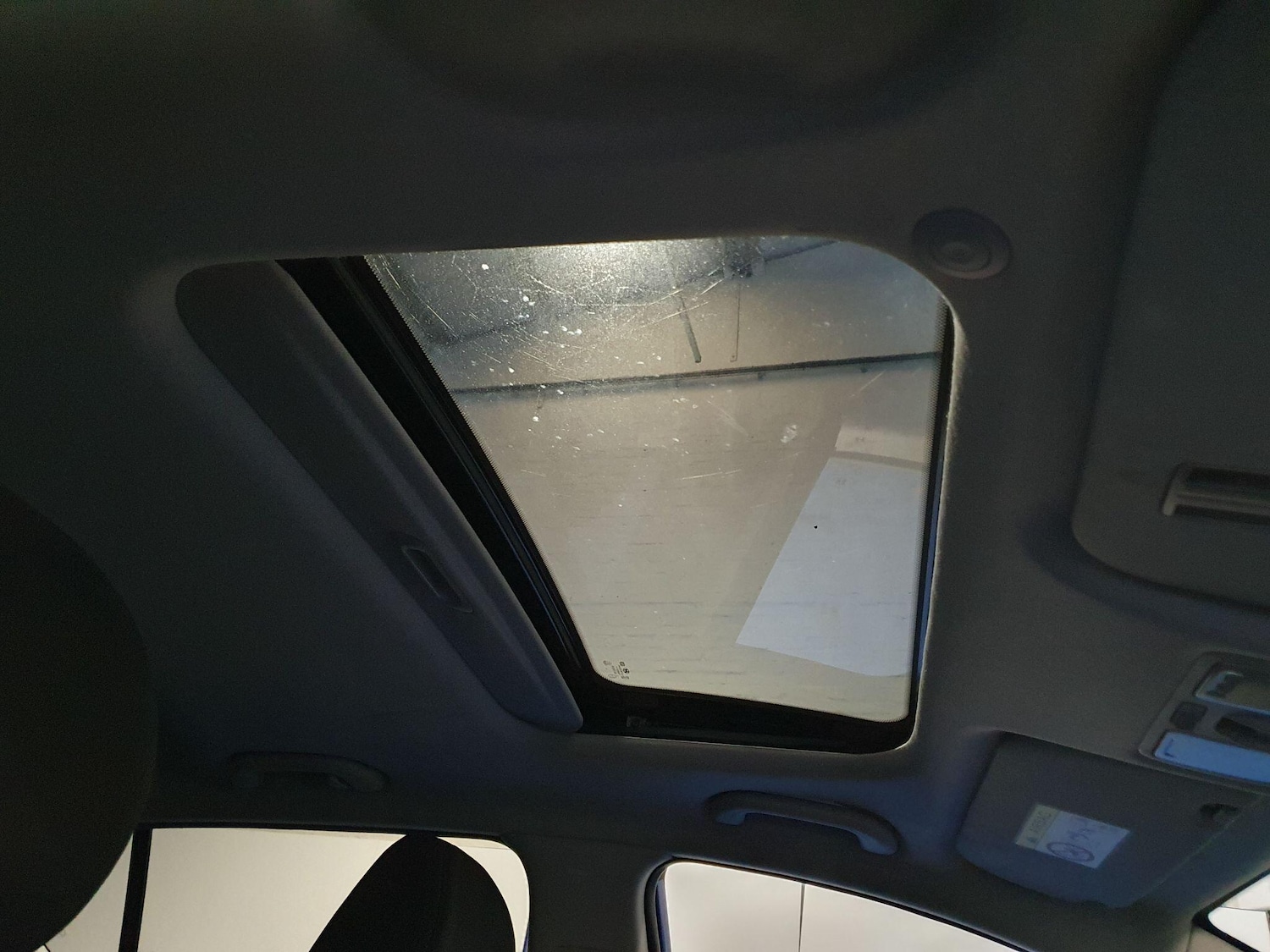 Used Hyundai i10 2018 for sale - 76498517: Photo 16