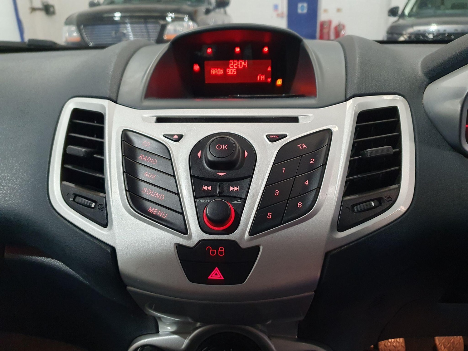 Used Ford Fiesta 2012 for sale - 78033637: Photo 14