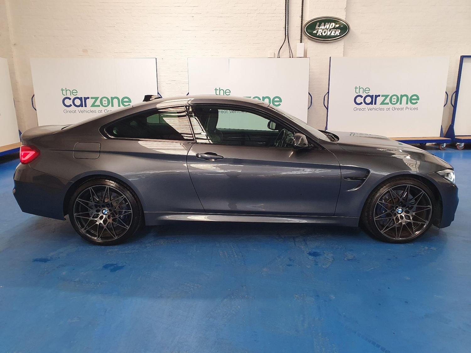 Used BMW M4 for sale - 77768216: Photo 2