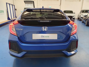 Used Honda Civic 2018 for sale - 75623395: Photo