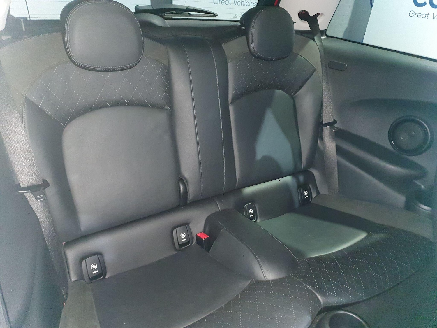 Used MINI Hatch 2016 for sale - 76989799: Photo 17