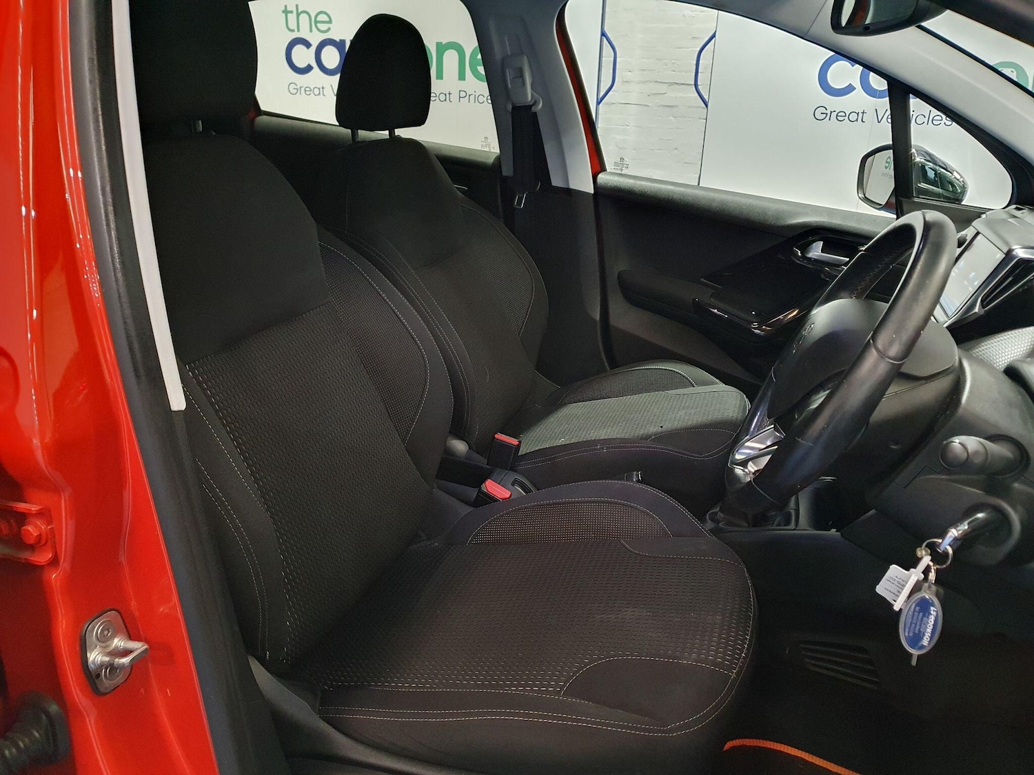 Used Peugeot 208 2018 for sale - 78204510: Photo 9