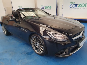 Used Mercedes-Benz SLC 2017 for sale - 77768649: Photo