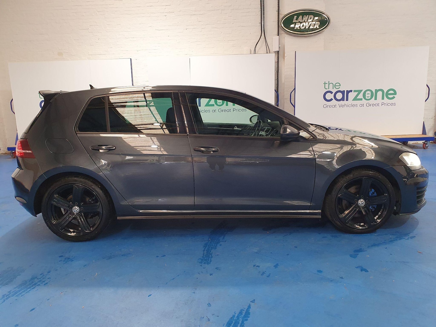 Used Volkswagen Golf 2014 for sale - 76399070: Photo 2