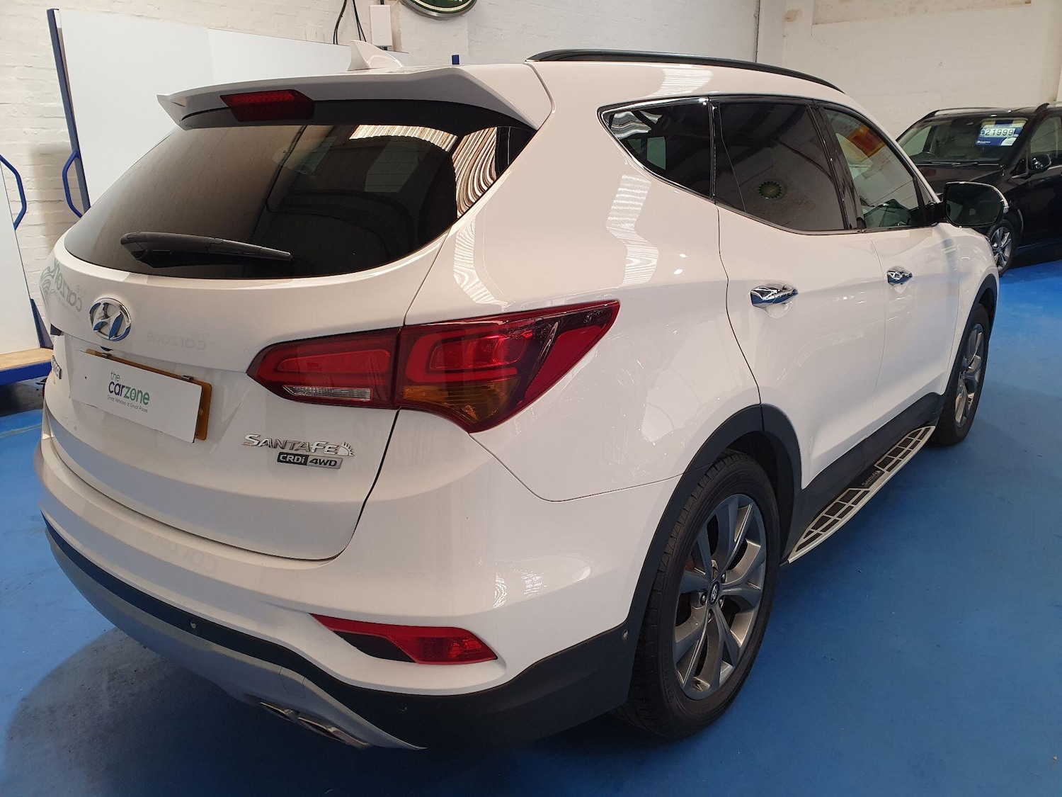 Used Hyundai Santa Fe 2016 for sale - 76689688: Photo 3