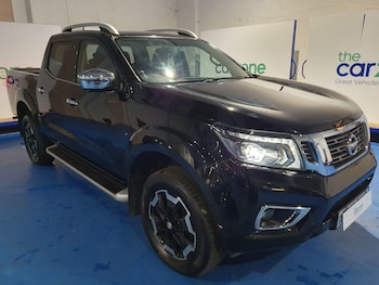 Nissan - Navara