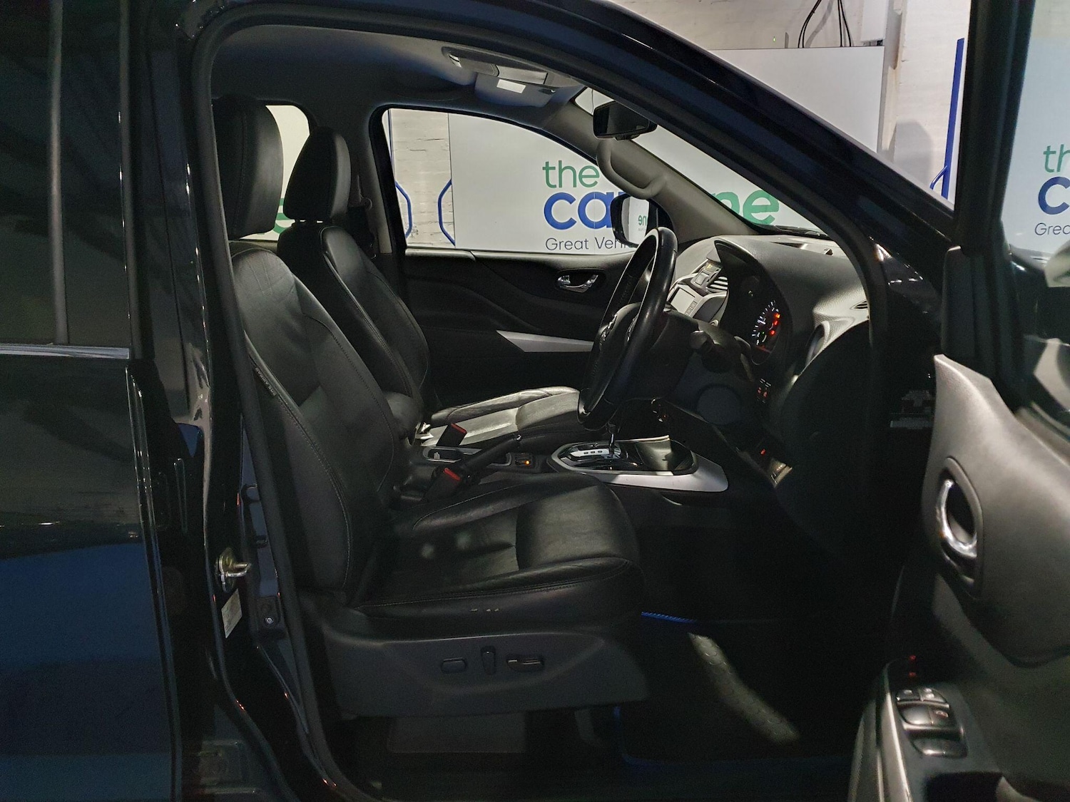 Used Nissan Navara 2019 for sale - 76620465: Photo 9