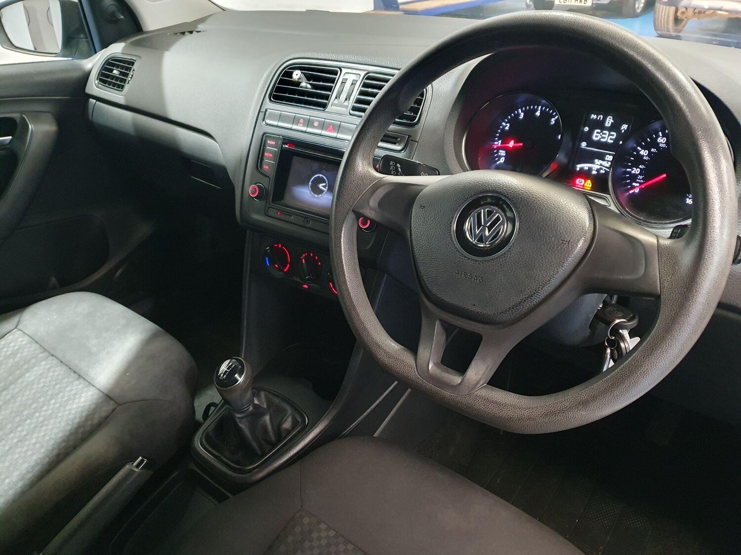 Used Volkswagen Polo 2017 for sale - 77586037: Photo 10