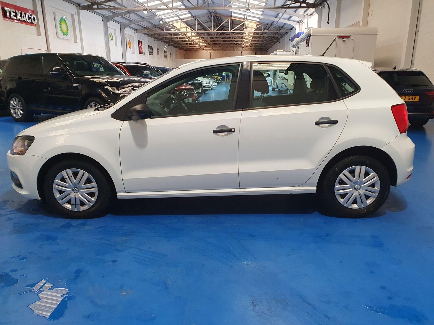 Used Volkswagen Polo 2017 for sale - 77586037: Photo 6