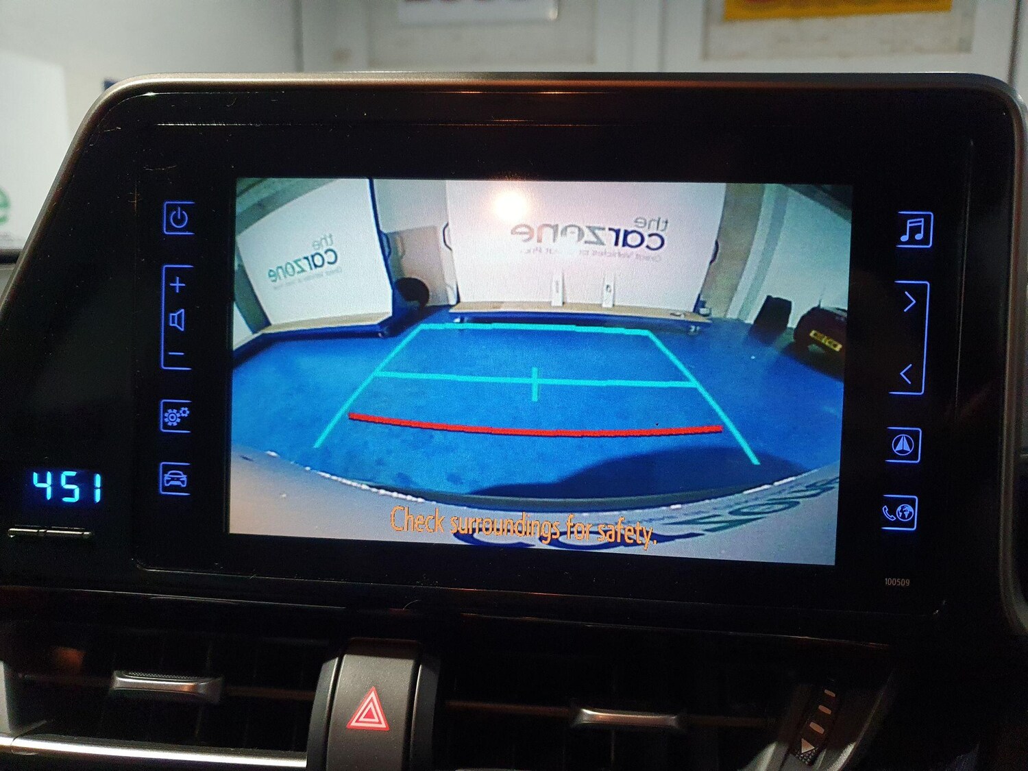 Used Toyota C-HR 2018 for sale - 77351630: Photo 21