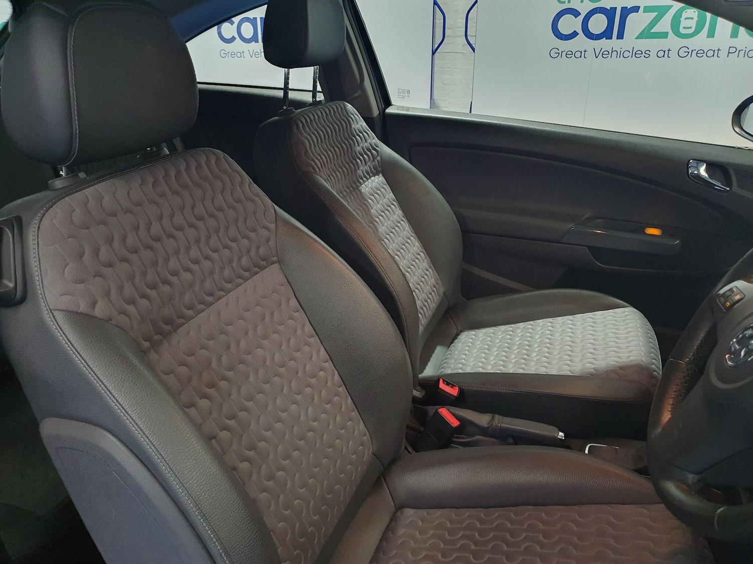 Used Vauxhall Corsa 2012 for sale - 76498711: Photo 9