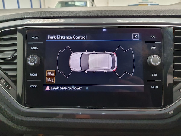 Used Volkswagen T-Roc 2021 for sale - 75519393: Photo 11