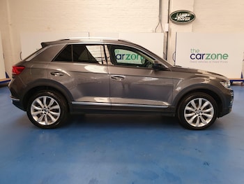 Used Volkswagen T-Roc 2021 for sale - 75519393: Photo