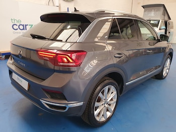 Used Volkswagen T-Roc 2021 for sale - 75519393: Photo