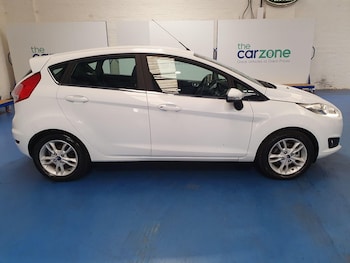 Used Ford Fiesta 2016 for sale - 79388473: Photo