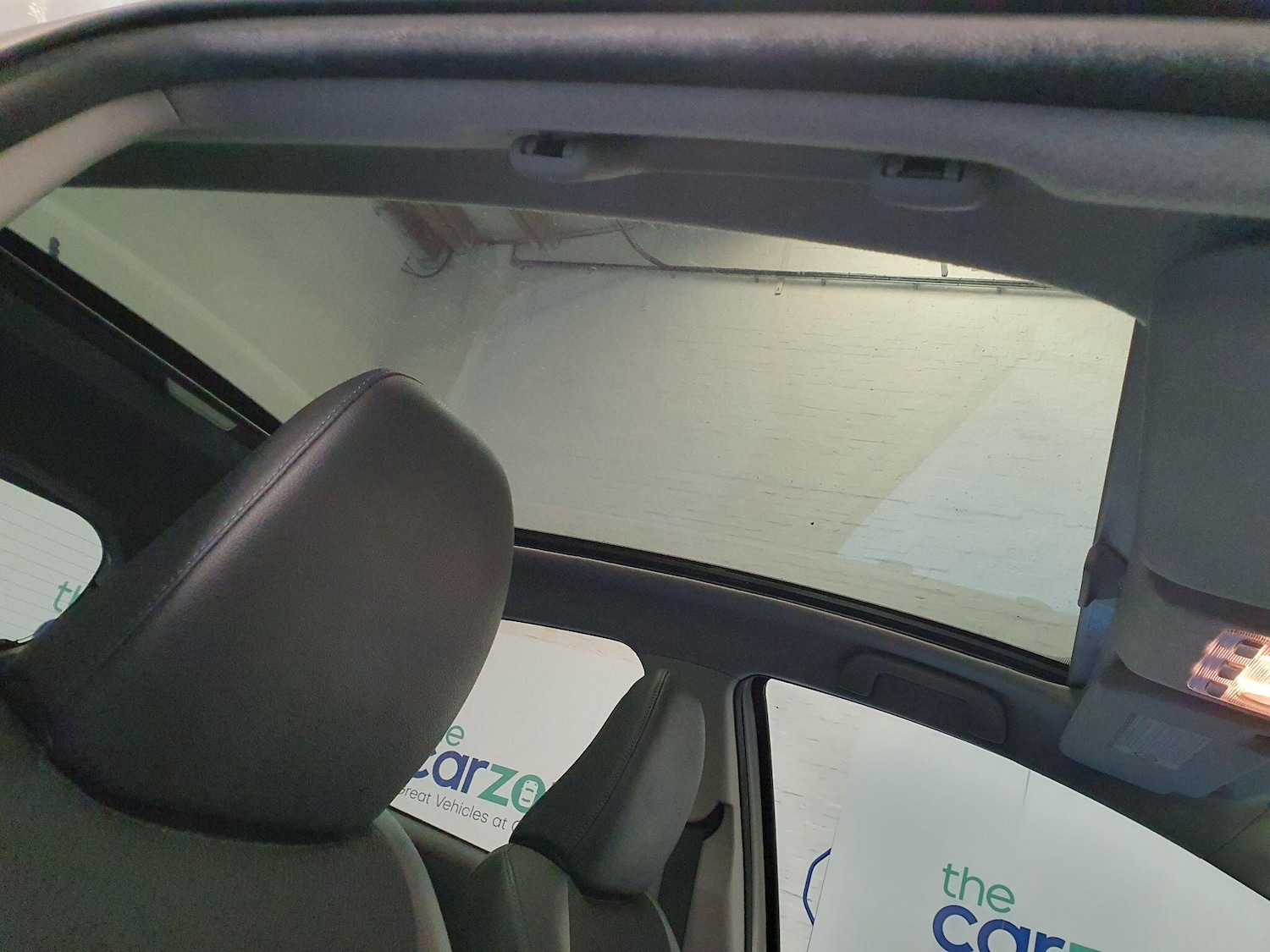 Used Toyota Yaris for sale - 77969957: Photo 14