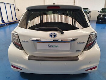 Used Toyota Yaris 2012 for sale - 77969957: Photo