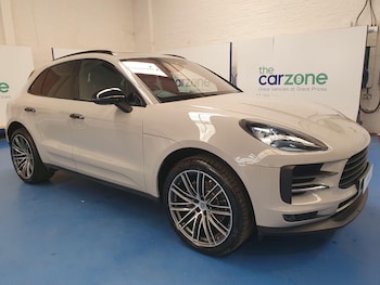 Porsche - Macan