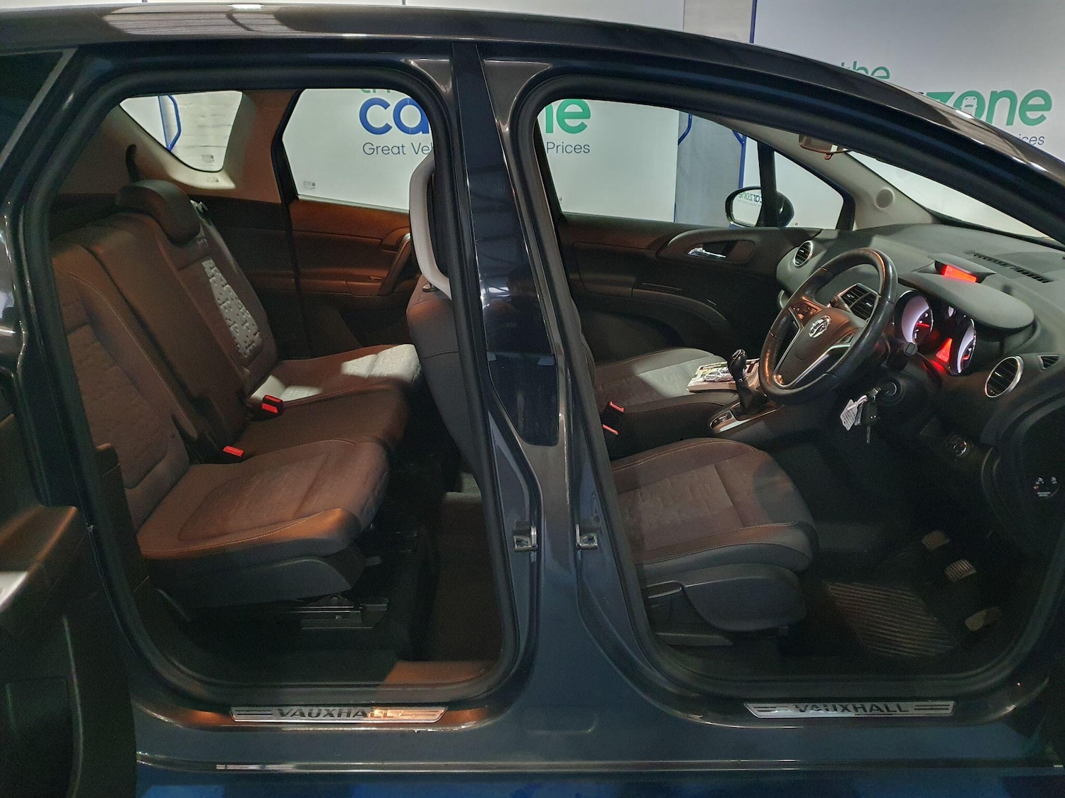 Used Vauxhall Meriva 2015 for sale - 77598991: Photo 4