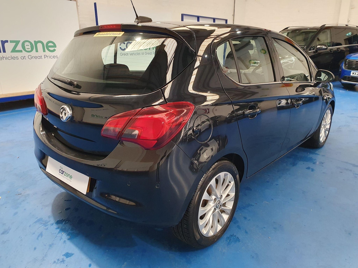Used Vauxhall Corsa 2017 for sale - 76397970: Photo 3