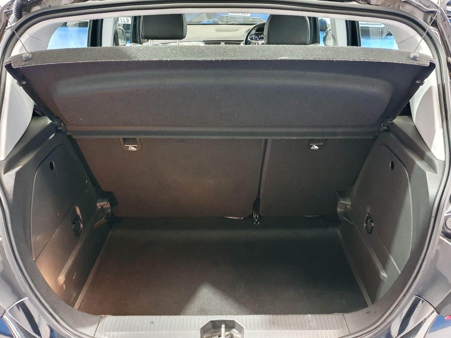 Used Vauxhall Corsa 2017 for sale - 76397970: Photo 6