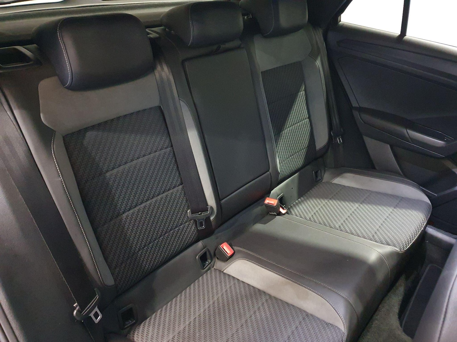 Used Volkswagen T-Roc 2020 for sale - 77626208: Photo 17