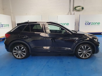 Used Volkswagen T-Roc 2020 for sale - 77626208: Photo