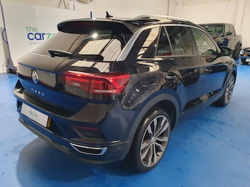 Used Volkswagen T-Roc 2020 for sale - 77626208: Photo